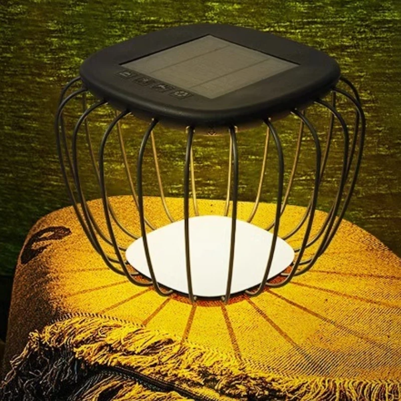 SolarSquare Table Light - Modern Outdoor Illumination | HoliBunny Lighting